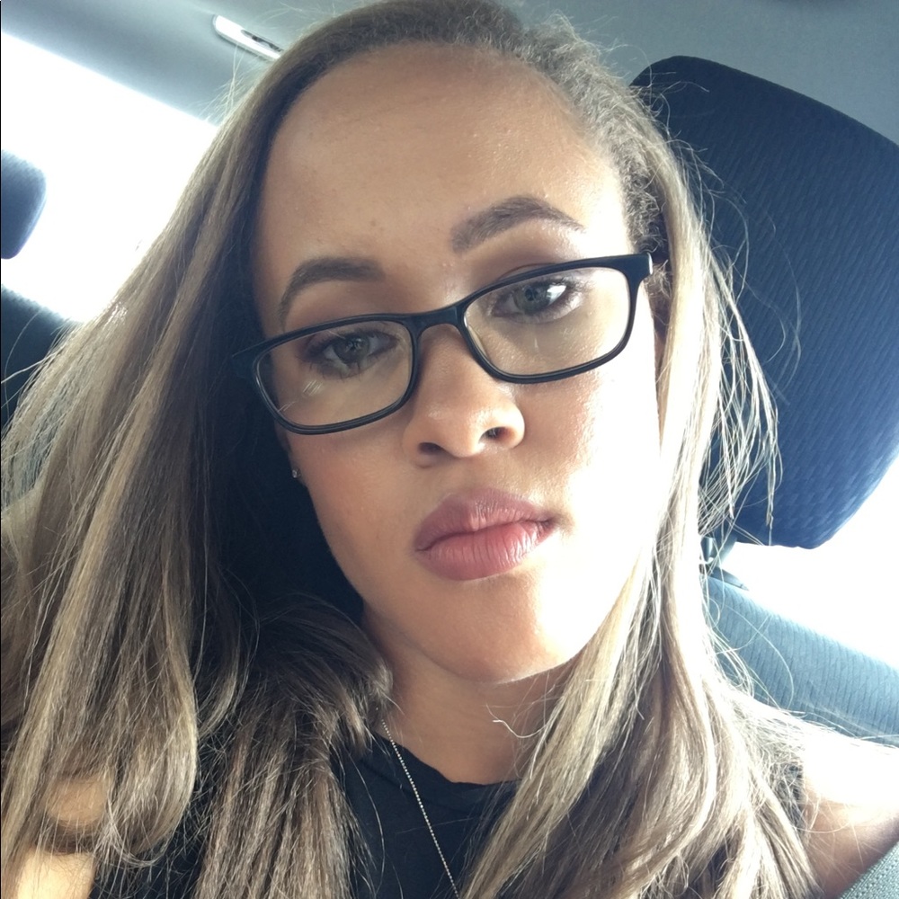 Meet your Posher, Brittney